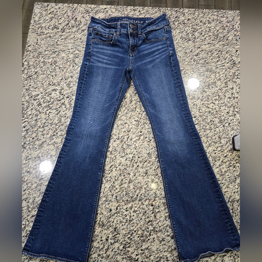 American Eagle Artist Flare Jeans Size 4 Short